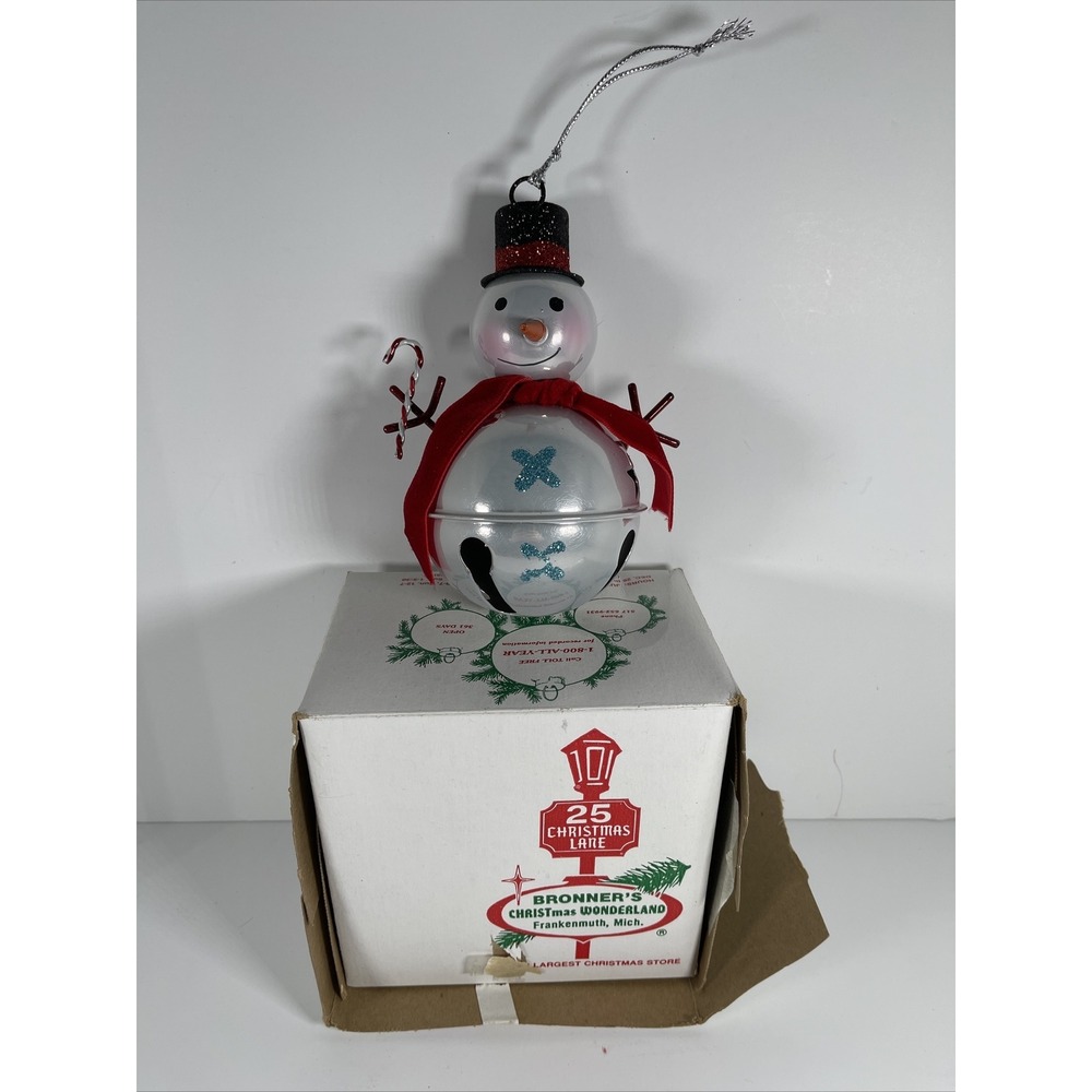 Bronner's Christmas Wonderland Snowman Metal Ornament Rattles Scarf‎